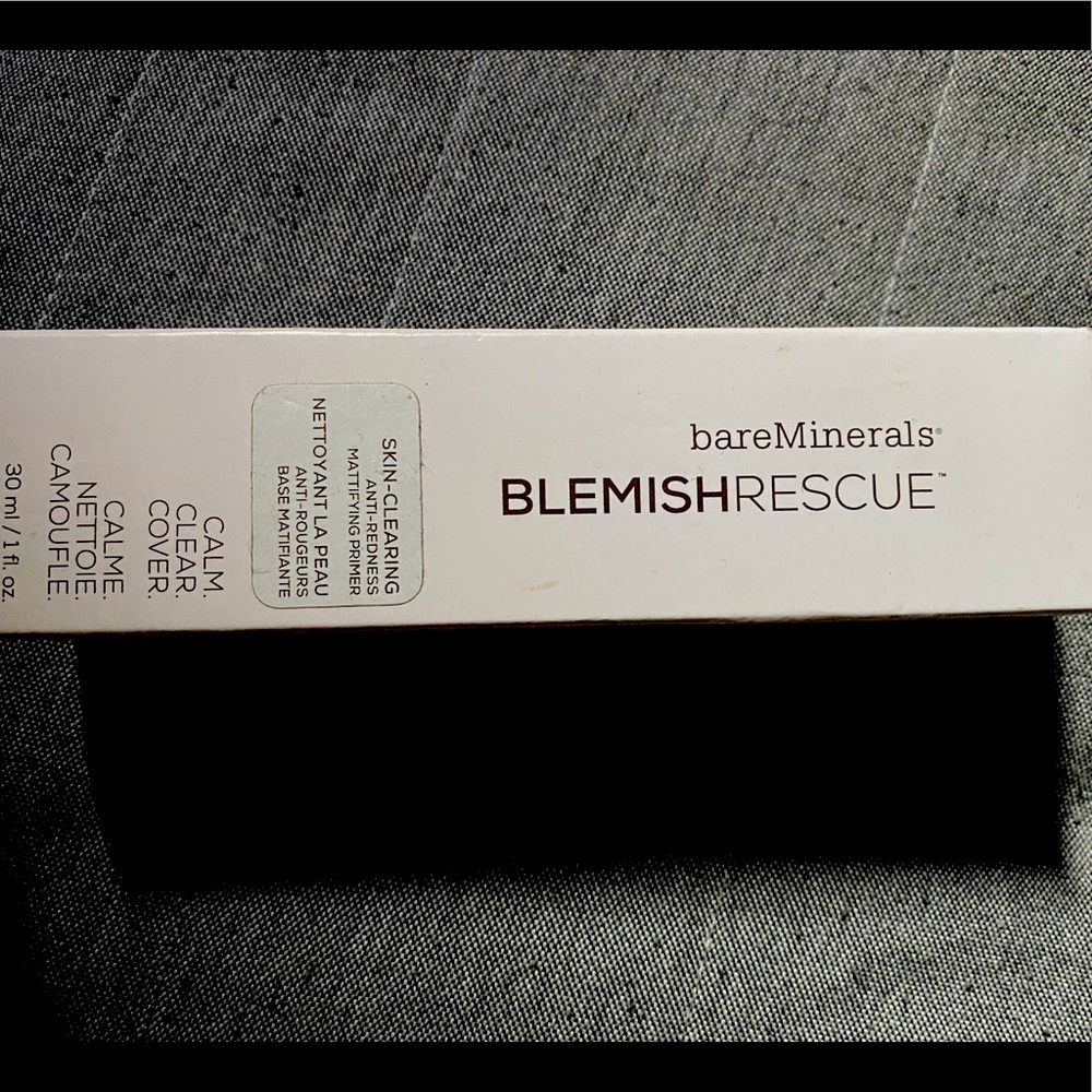 BareMinerals anti redness matifying primer